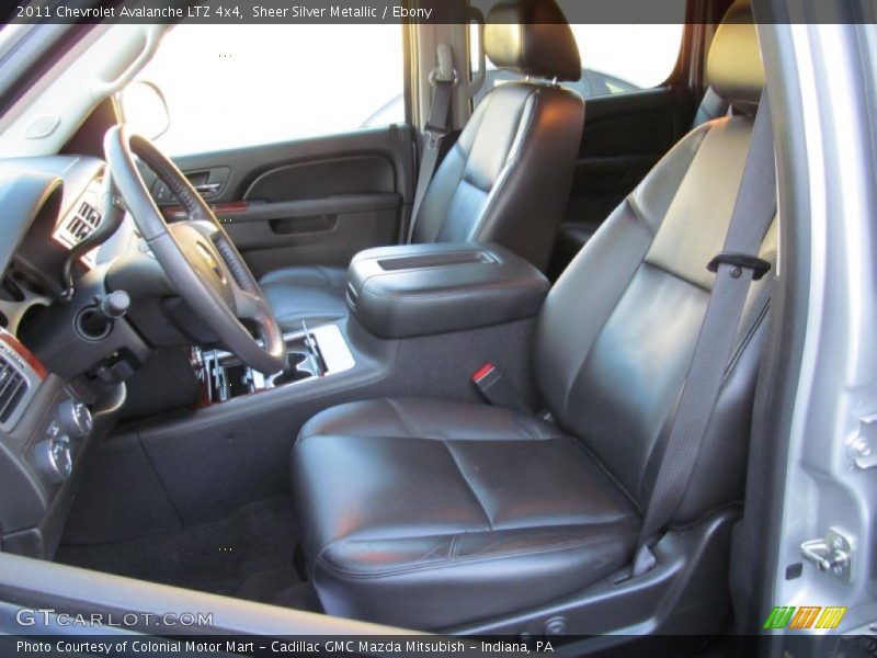 Sheer Silver Metallic / Ebony 2011 Chevrolet Avalanche LTZ 4x4