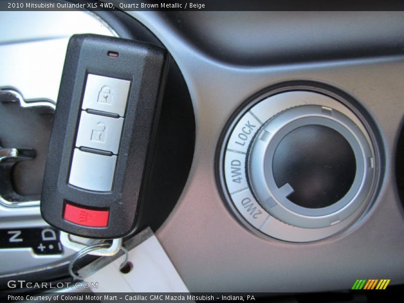 Quartz Brown Metallic / Beige 2010 Mitsubishi Outlander XLS 4WD