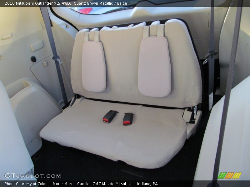 Rear Seat of 2010 Outlander XLS 4WD