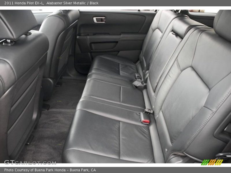 Alabaster Silver Metallic / Black 2011 Honda Pilot EX-L