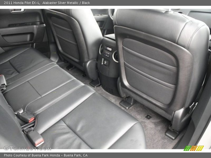 Alabaster Silver Metallic / Black 2011 Honda Pilot EX-L