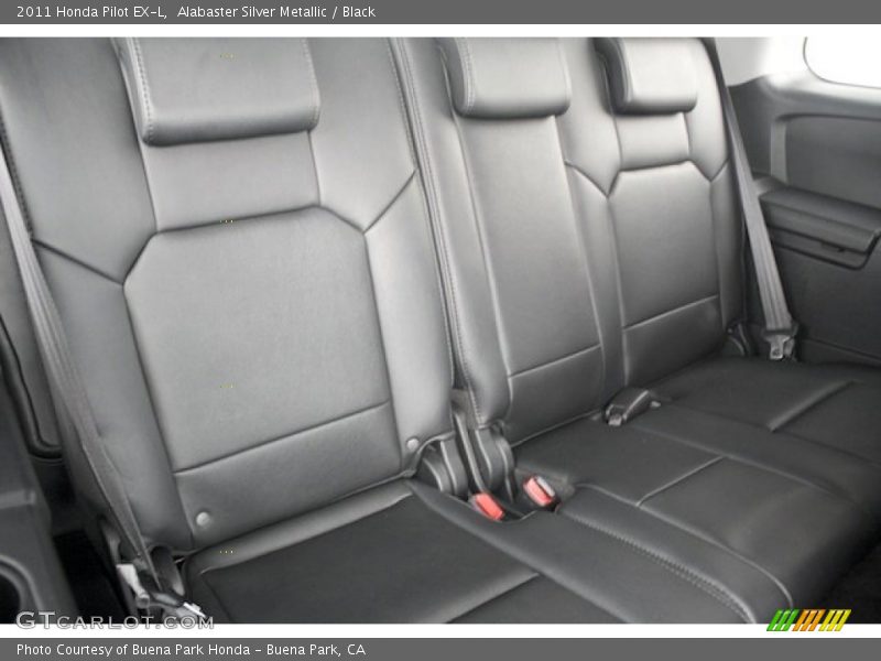 Alabaster Silver Metallic / Black 2011 Honda Pilot EX-L
