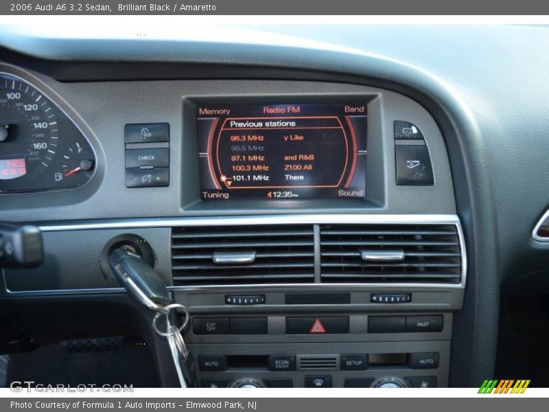Controls of 2006 A6 3.2 Sedan