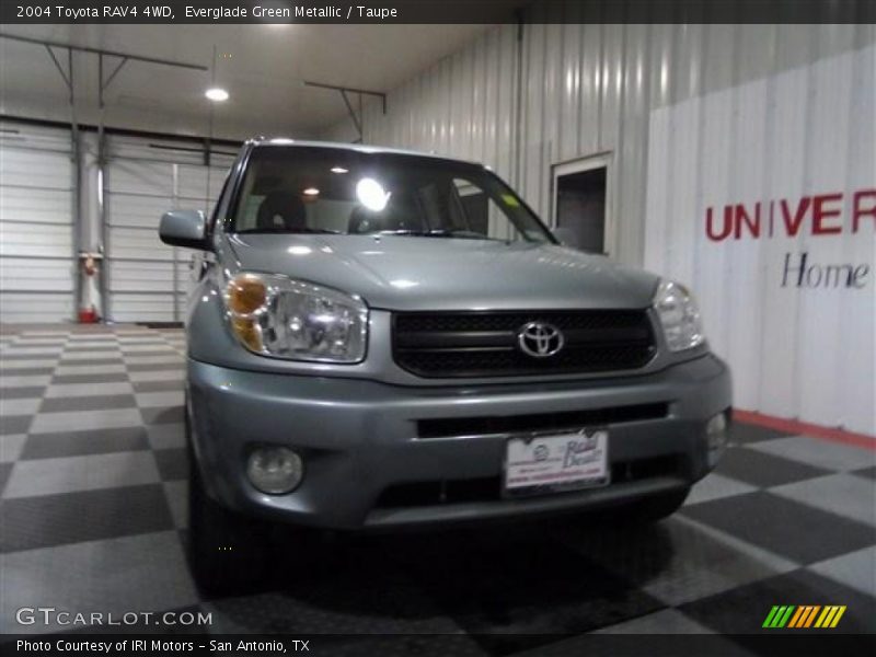Everglade Green Metallic / Taupe 2004 Toyota RAV4 4WD