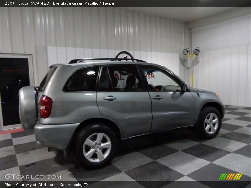 Everglade Green Metallic / Taupe 2004 Toyota RAV4 4WD