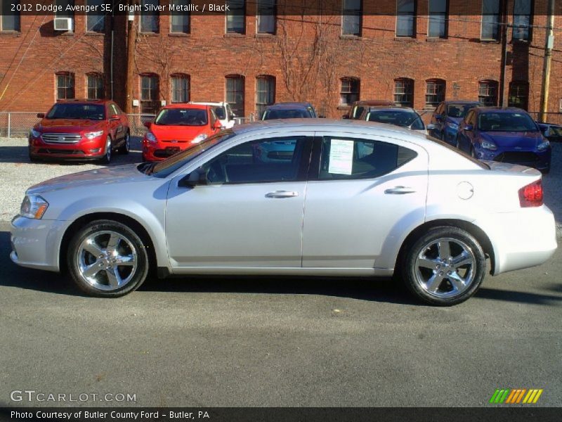 Bright Silver Metallic / Black 2012 Dodge Avenger SE