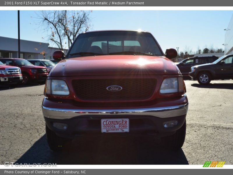 Toreador Red Metallic / Medium Parchment 2001 Ford F150 XLT SuperCrew 4x4