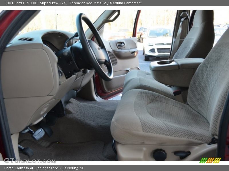 Toreador Red Metallic / Medium Parchment 2001 Ford F150 XLT SuperCrew 4x4