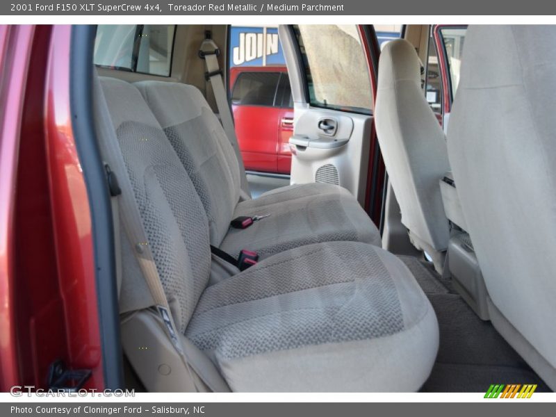 Toreador Red Metallic / Medium Parchment 2001 Ford F150 XLT SuperCrew 4x4