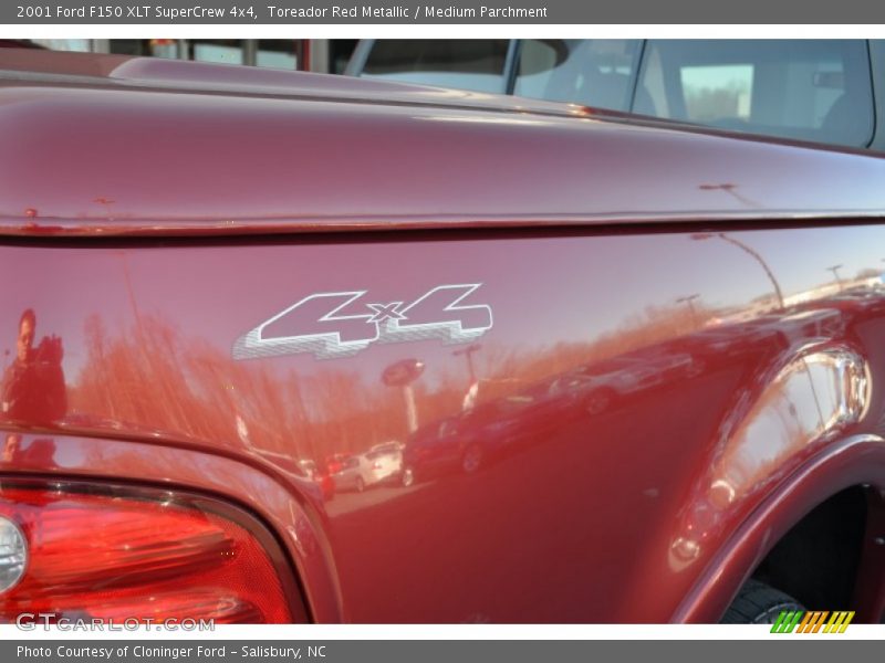 Toreador Red Metallic / Medium Parchment 2001 Ford F150 XLT SuperCrew 4x4