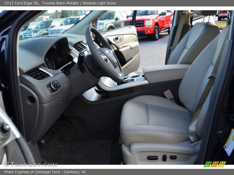 Tuxedo Black Metallic / Medium Light Stone 2013 Ford Edge SEL