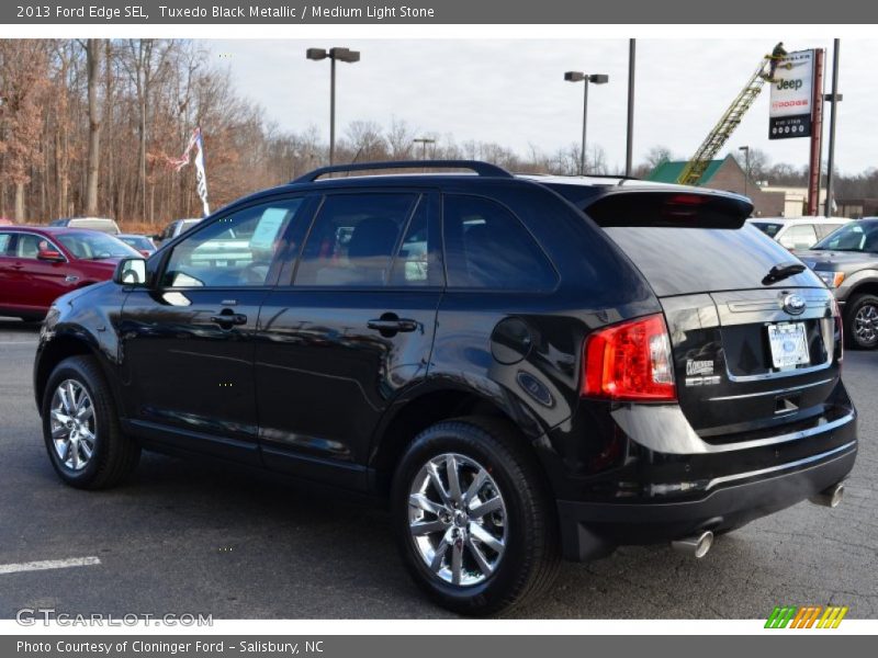Tuxedo Black Metallic / Medium Light Stone 2013 Ford Edge SEL
