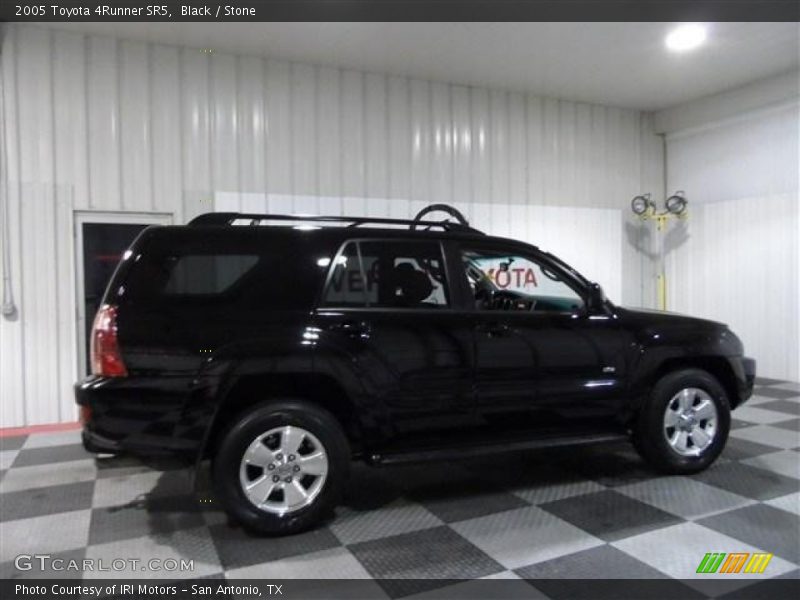 Black / Stone 2005 Toyota 4Runner SR5