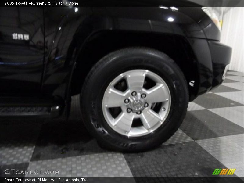 Black / Stone 2005 Toyota 4Runner SR5