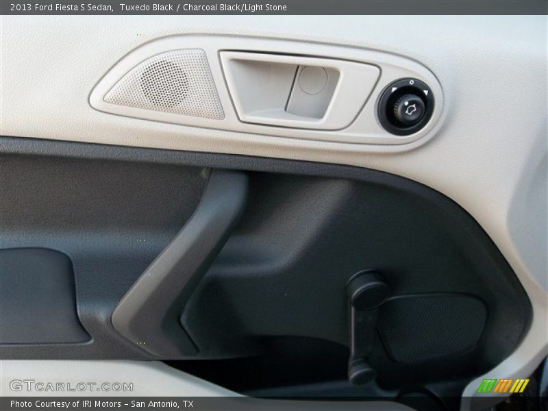 Tuxedo Black / Charcoal Black/Light Stone 2013 Ford Fiesta S Sedan