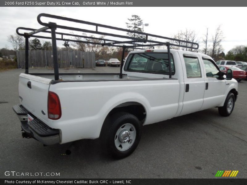 Oxford White / Medium Flint 2006 Ford F250 Super Duty XL Crew Cab