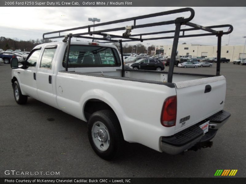 Oxford White / Medium Flint 2006 Ford F250 Super Duty XL Crew Cab