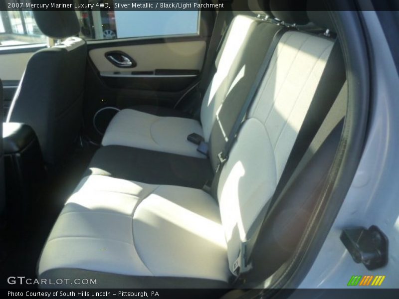 Rear Seat of 2007 Mariner Luxury 4WD