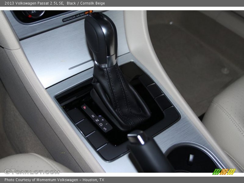 Black / Cornsilk Beige 2013 Volkswagen Passat 2.5L SE