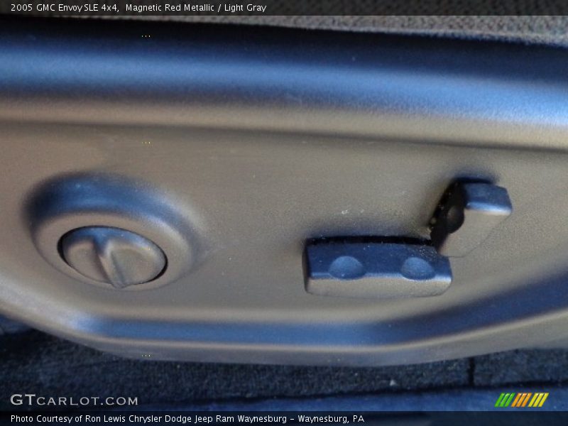 Magnetic Red Metallic / Light Gray 2005 GMC Envoy SLE 4x4