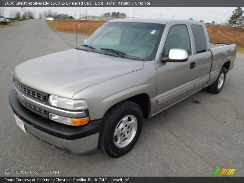 Light Pewter Metallic / Graphite 2000 Chevrolet Silverado 1500 LS Extended Cab