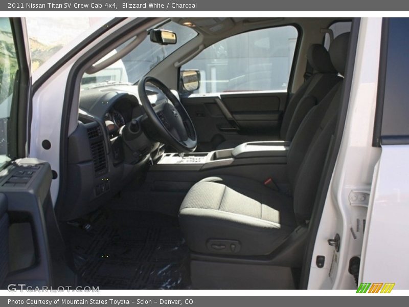 Blizzard White / Charcoal 2011 Nissan Titan SV Crew Cab 4x4