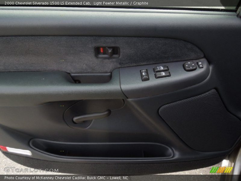 Light Pewter Metallic / Graphite 2000 Chevrolet Silverado 1500 LS Extended Cab