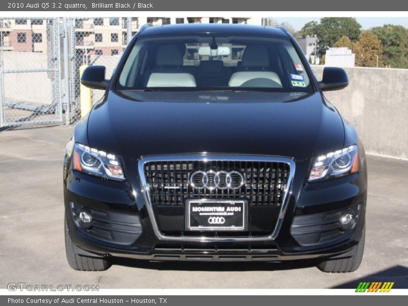 Brilliant Black / Black 2010 Audi Q5 3.2 quattro