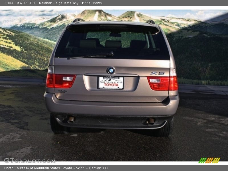 Kalahari Beige Metallic / Truffle Brown 2004 BMW X5 3.0i