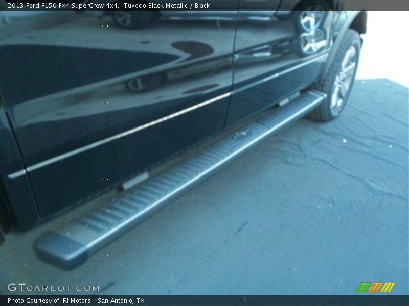 Tuxedo Black Metallic / Black 2013 Ford F150 FX4 SuperCrew 4x4