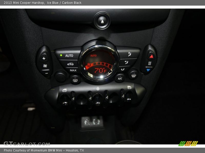 Ice Blue / Carbon Black 2013 Mini Cooper Hardtop