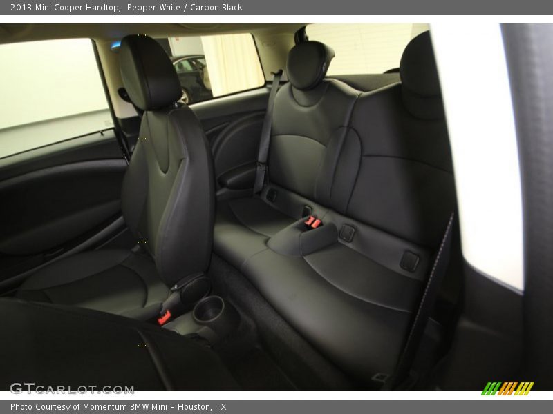 Pepper White / Carbon Black 2013 Mini Cooper Hardtop