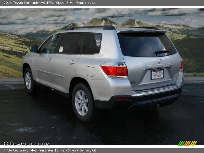 Classic Silver Metallic / Ash 2013 Toyota Highlander V6 4WD