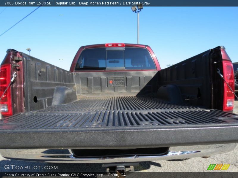 Deep Molten Red Pearl / Dark Slate Gray 2005 Dodge Ram 1500 SLT Regular Cab