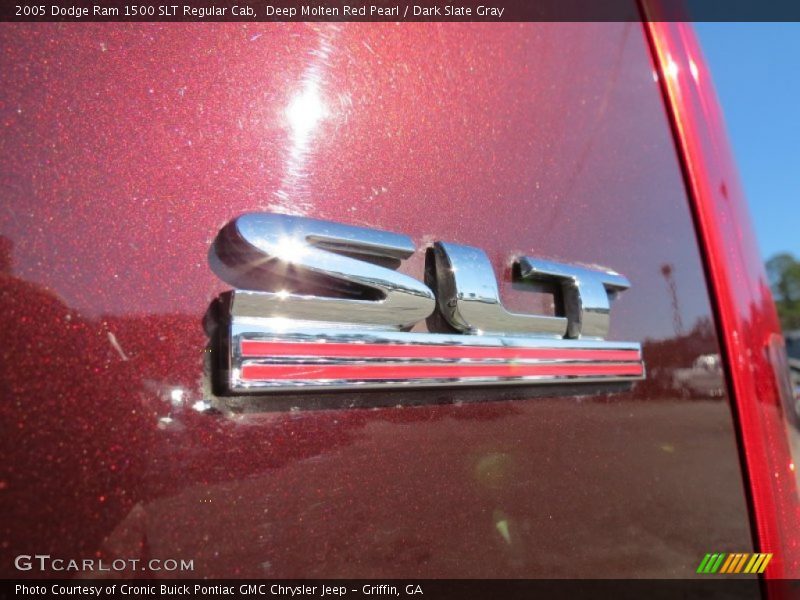 Deep Molten Red Pearl / Dark Slate Gray 2005 Dodge Ram 1500 SLT Regular Cab