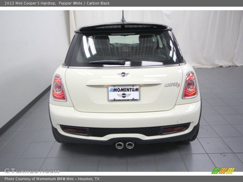 Pepper White / Carbon Black 2013 Mini Cooper S Hardtop