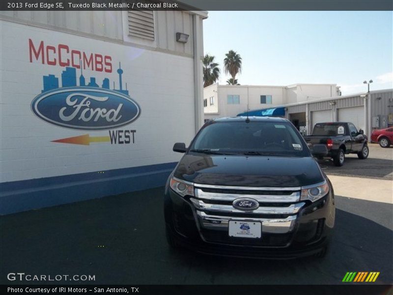Tuxedo Black Metallic / Charcoal Black 2013 Ford Edge SE