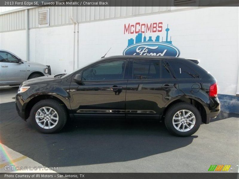 Tuxedo Black Metallic / Charcoal Black 2013 Ford Edge SE