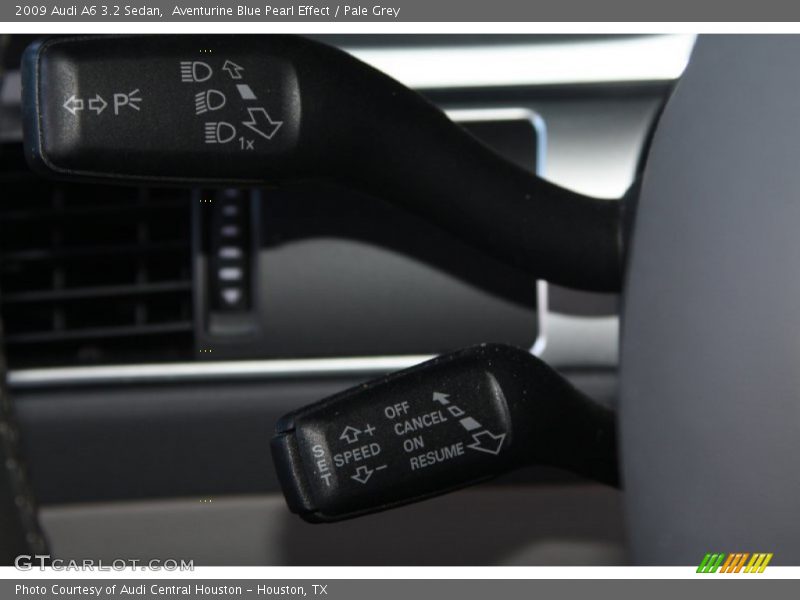Aventurine Blue Pearl Effect / Pale Grey 2009 Audi A6 3.2 Sedan