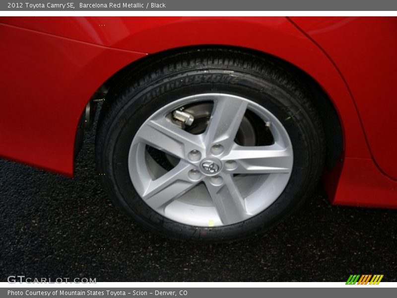 Barcelona Red Metallic / Black 2012 Toyota Camry SE