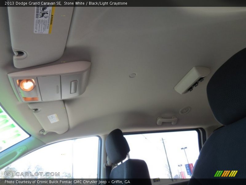 Stone White / Black/Light Graystone 2013 Dodge Grand Caravan SE