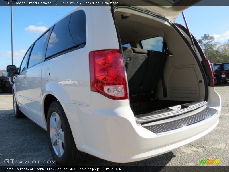 Stone White / Black/Light Graystone 2013 Dodge Grand Caravan SE
