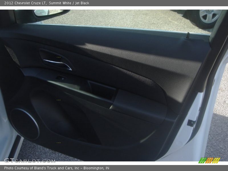 Summit White / Jet Black 2012 Chevrolet Cruze LT
