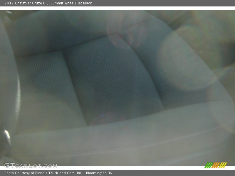 Summit White / Jet Black 2012 Chevrolet Cruze LT