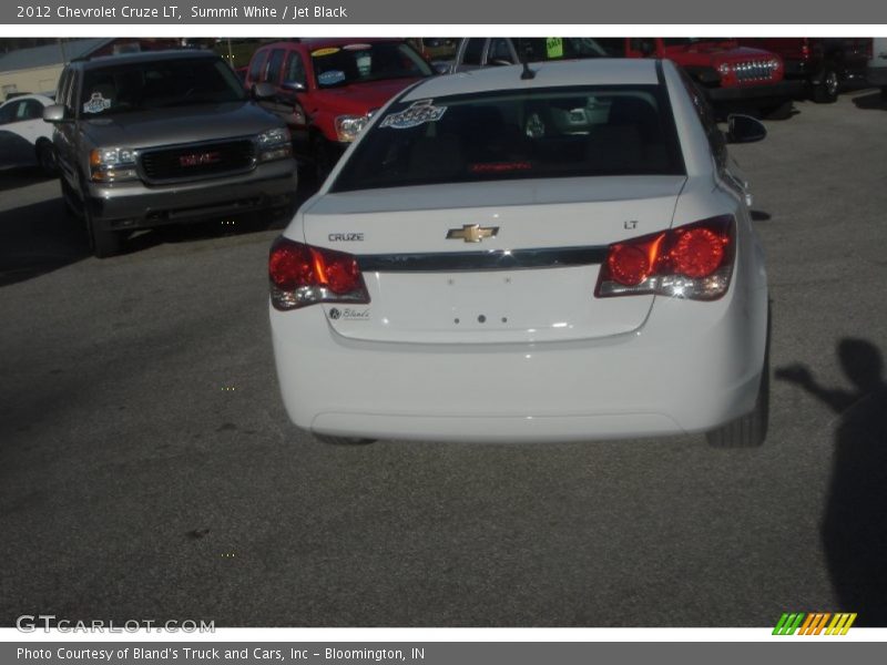 Summit White / Jet Black 2012 Chevrolet Cruze LT