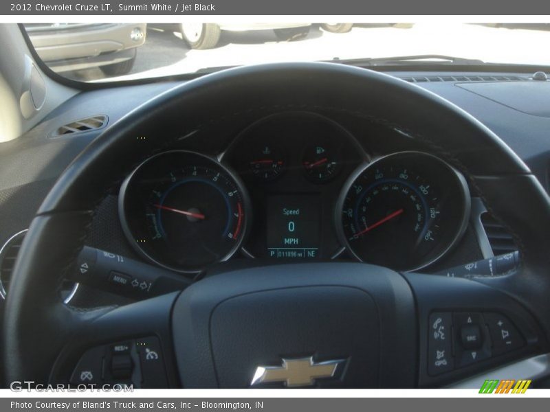 Summit White / Jet Black 2012 Chevrolet Cruze LT