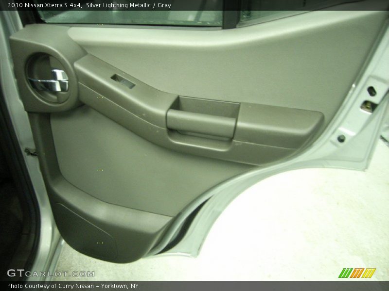 Silver Lightning Metallic / Gray 2010 Nissan Xterra S 4x4