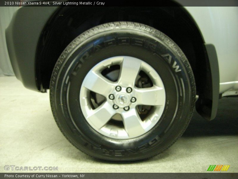 Silver Lightning Metallic / Gray 2010 Nissan Xterra S 4x4