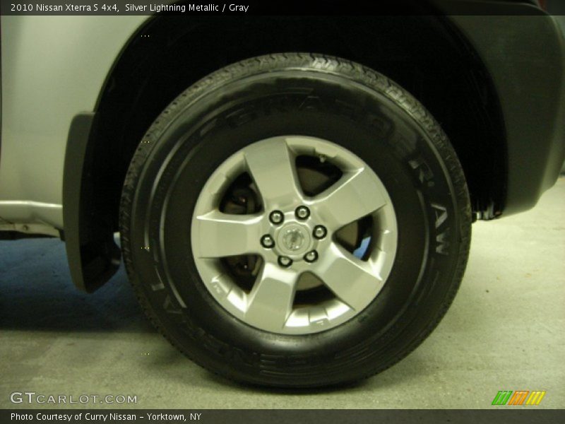 Silver Lightning Metallic / Gray 2010 Nissan Xterra S 4x4