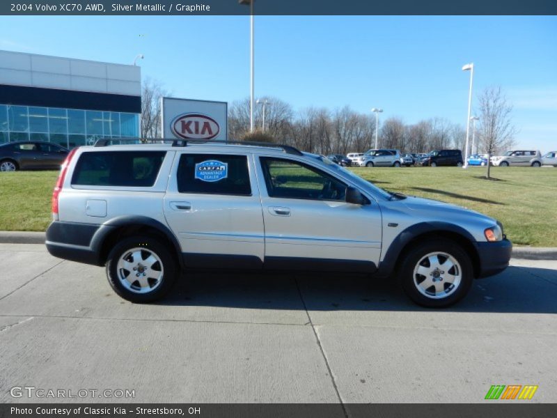 Silver Metallic / Graphite 2004 Volvo XC70 AWD
